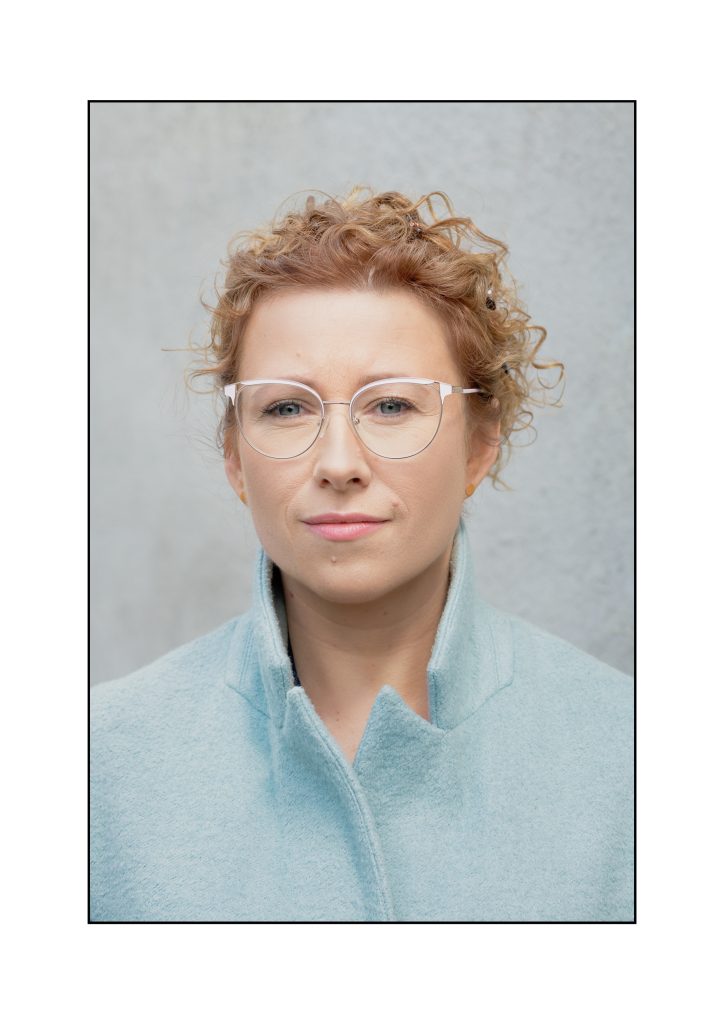 Autentyczny portret w biznesie Warszawa fotograf Natalia Rakowska