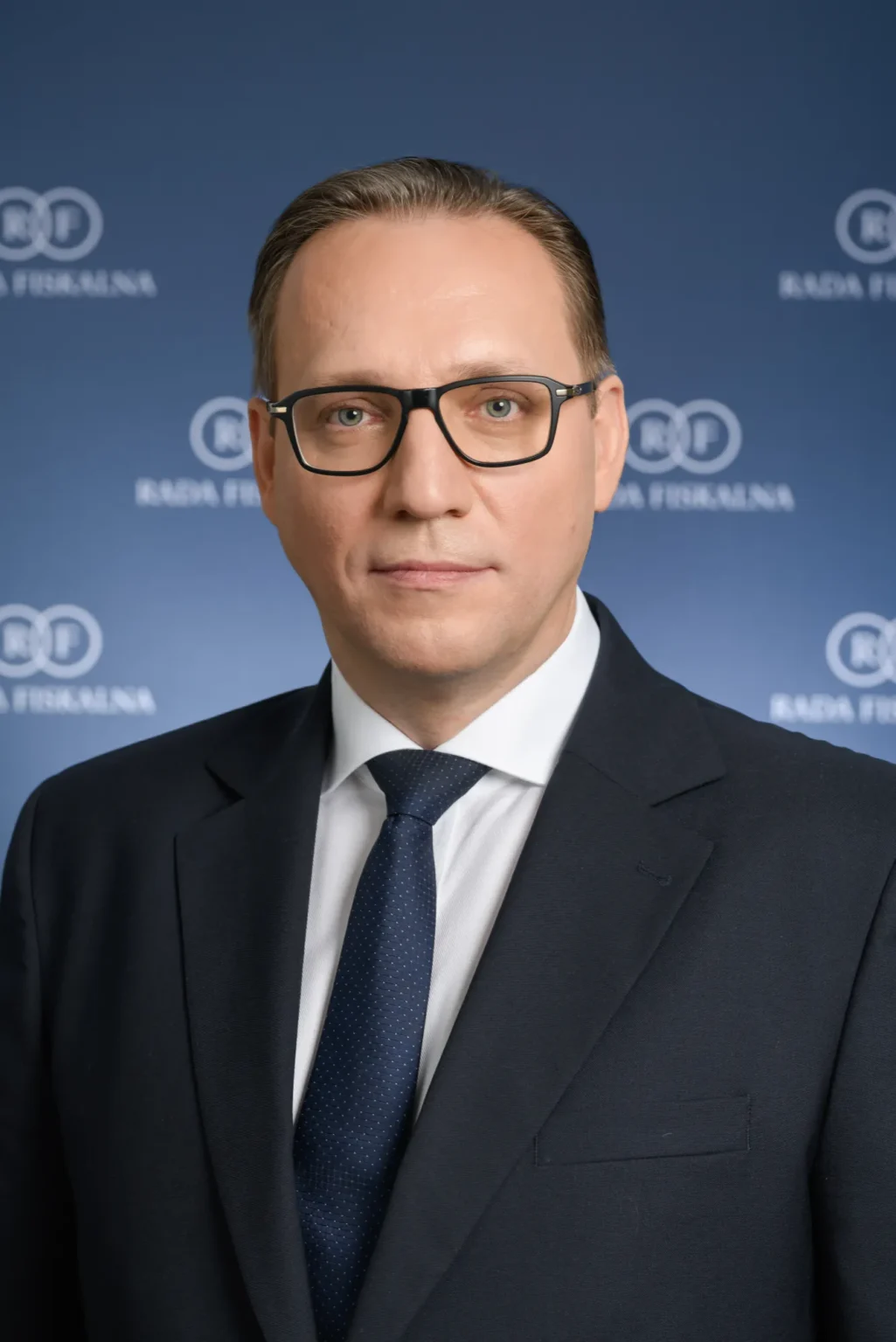 Portret biznesowy Wojciech Niemyski Rada Fiskalna fotograf w Warszawie Natalia Rakowska